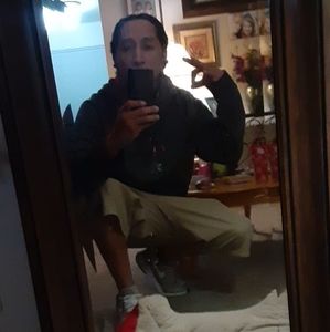 Meet your Posher, Adam